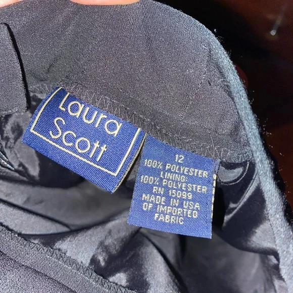 Professional skirt - Picture 3 of 3